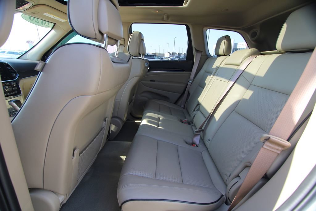 Used 2020 Jeep Grand Cherokee Overland image 7