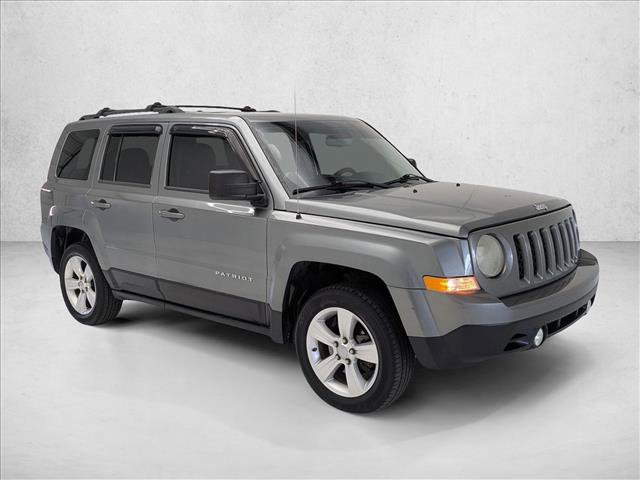 Used 2013 Jeep Patriot Latitude w/ Sun/Sound Group video 3