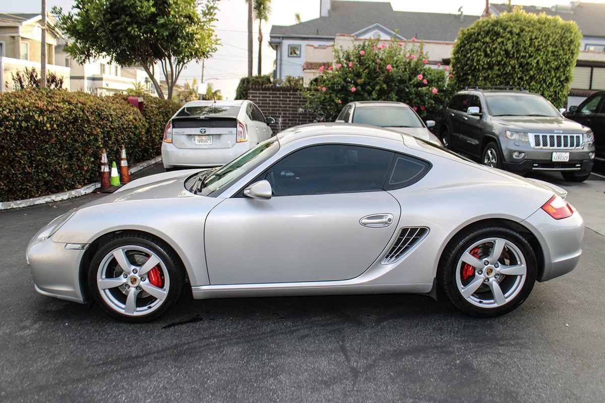 Used 2006 Porsche Cayman S RWD image 2