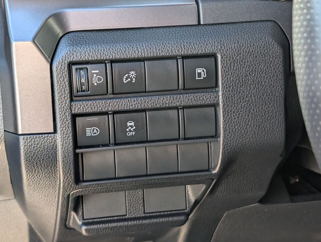 Used 2025 Toyota 4Runner SR5 AWD/4WD image 13