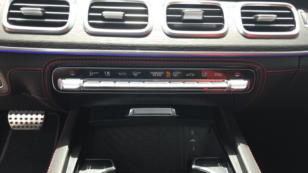Certified 2025 Mercedes-Benz GLE 53 AMG 4MATIC Coupe image 20