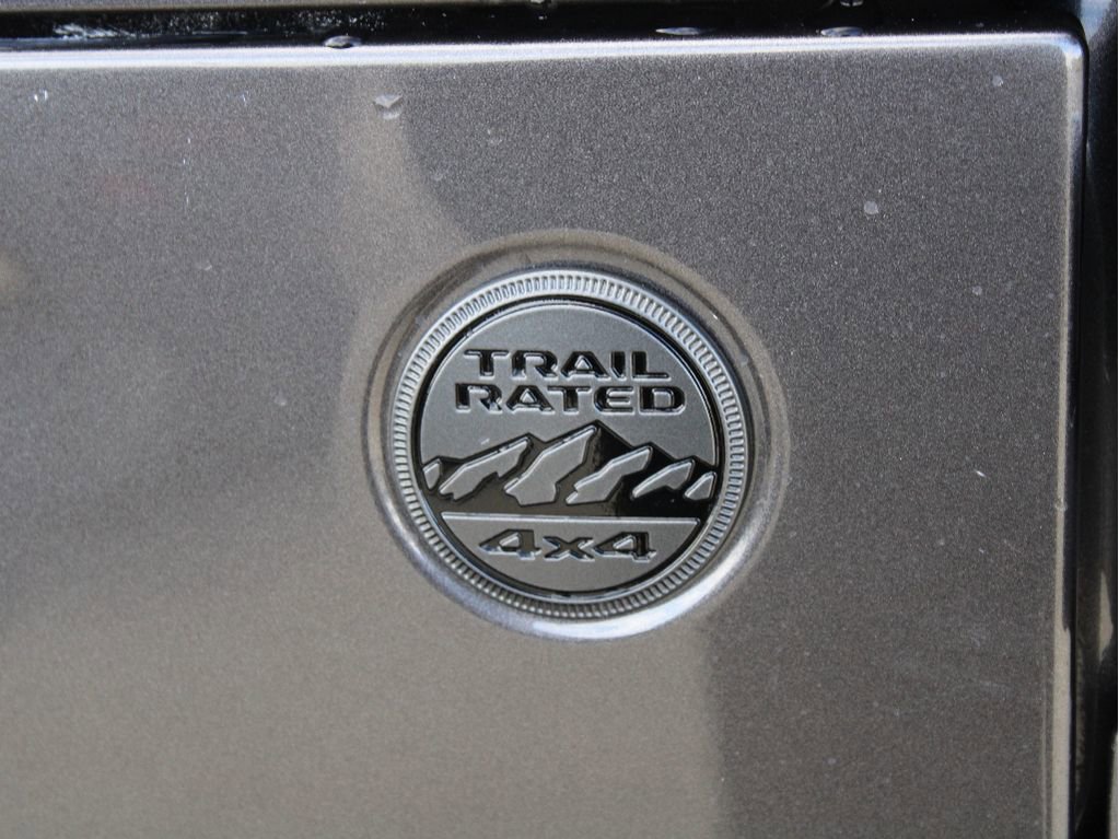 New 2026 Jeep Gladiator Sport image 40