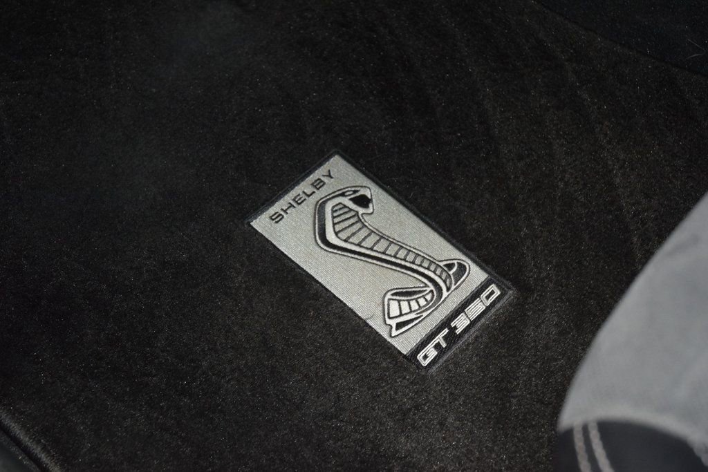 Used 2020 Ford Mustang Shelby GT350 w/ Technology Package image 42