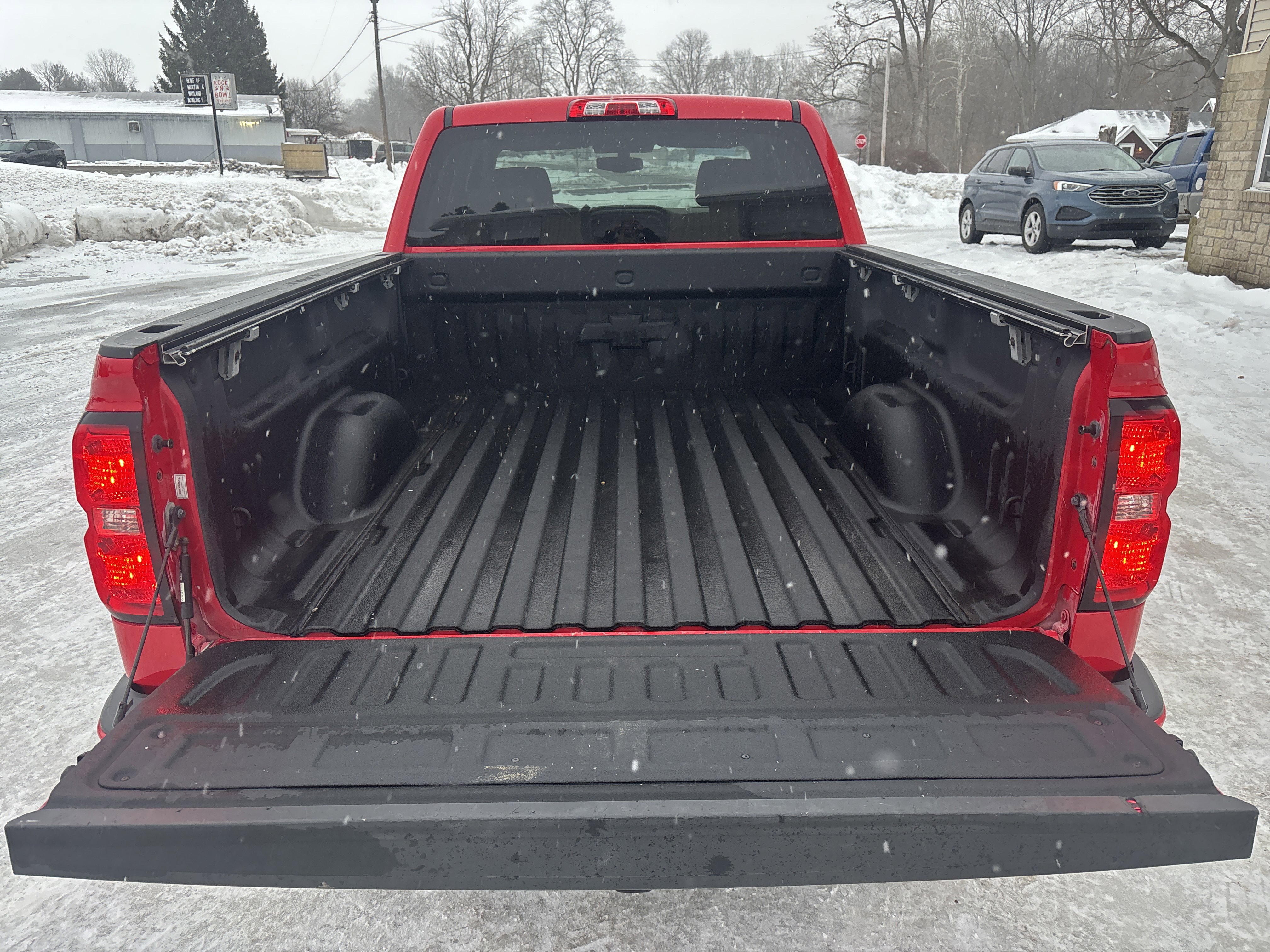 Used 2018 Chevrolet Silverado 1500 Custom image 6