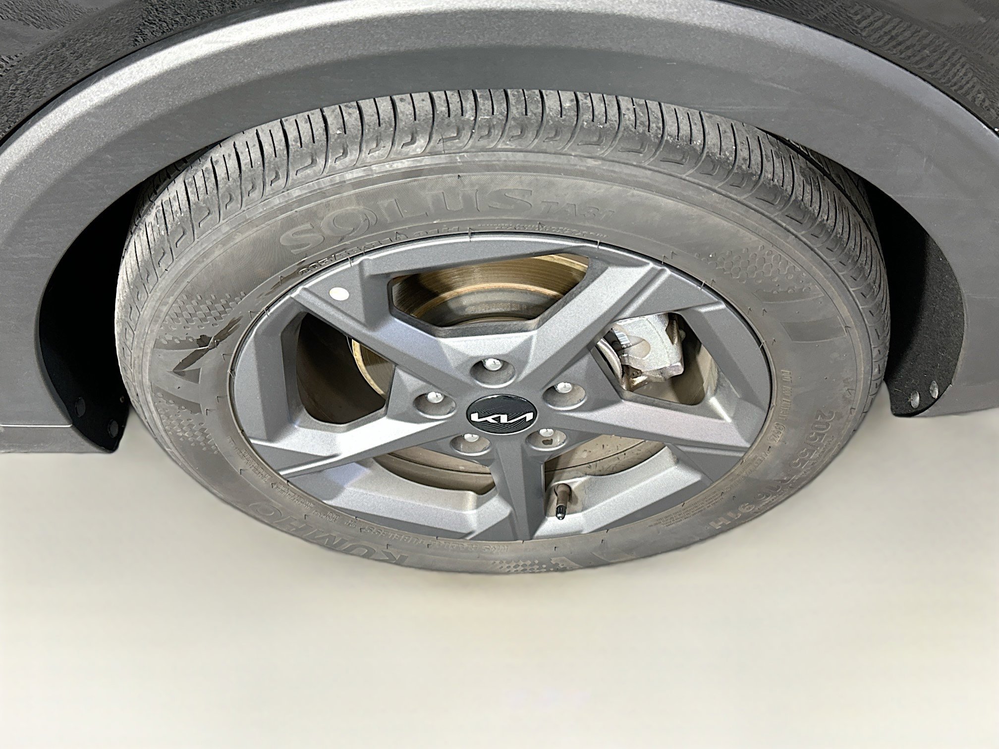 Used 2025 Kia K4 LXS image 11