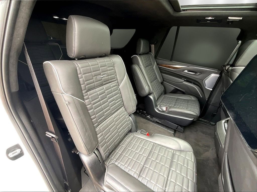 Used 2024 Cadillac Escalade Sport Platinum AWD/4WD image 25