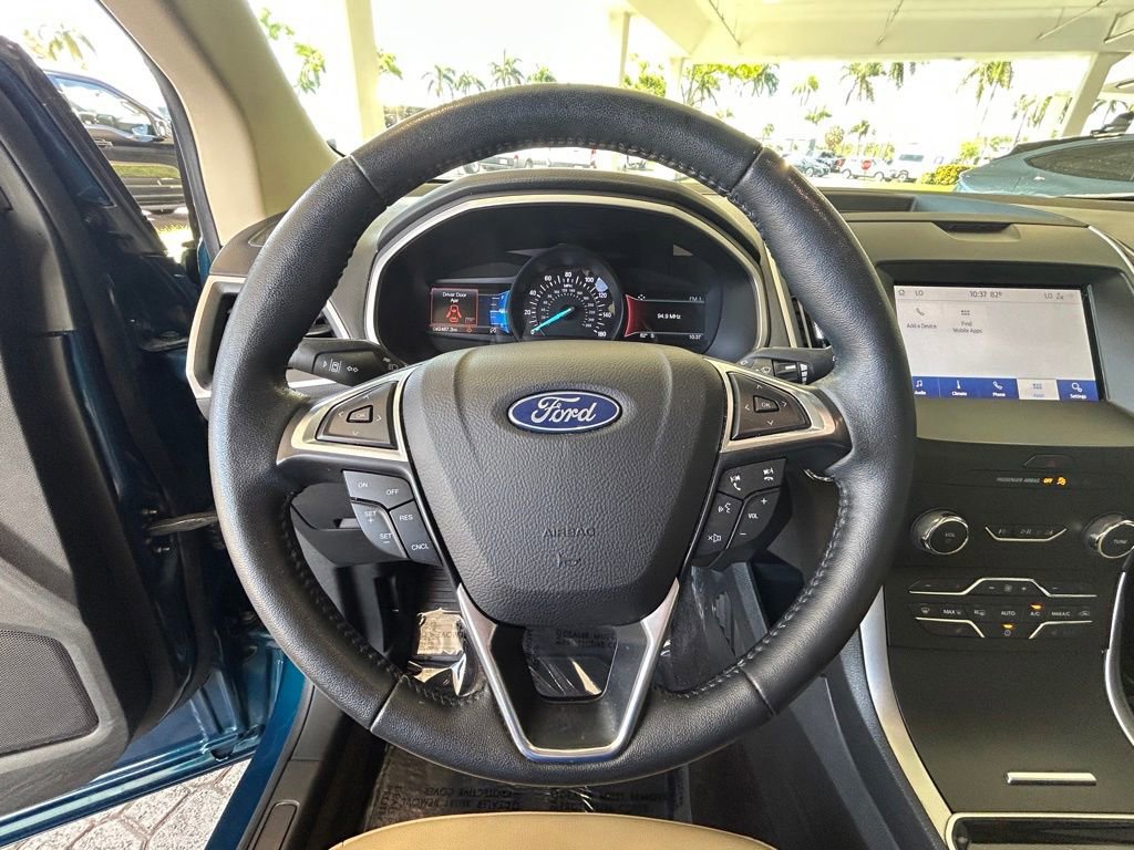 Used 2020 Ford Edge SEL w/ Cold Weather Package FWD image 14