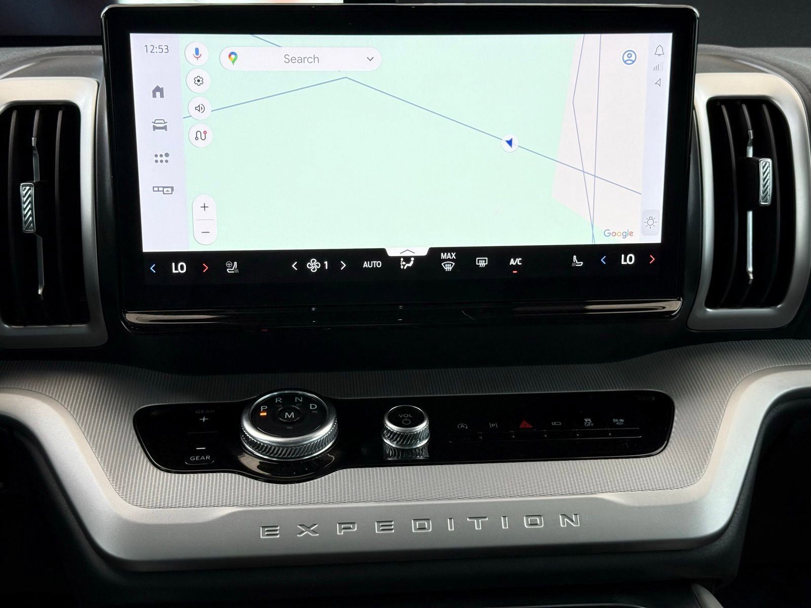 Used 2025 Ford Expedition Active image 45