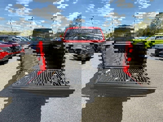 New 2026 Nissan Frontier SV w/ SV Convenience Package image 16