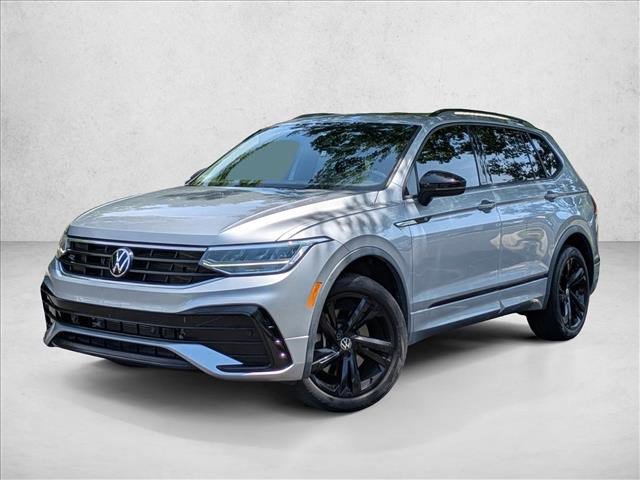 Used 2023 Volkswagen Tiguan SE R-Line