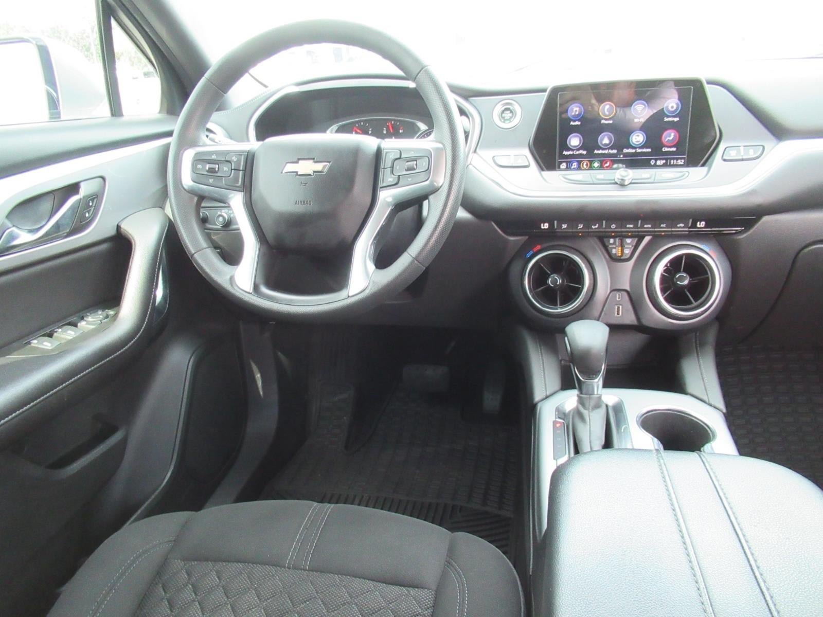 Used 2022 Chevrolet Blazer LT FWD image 13