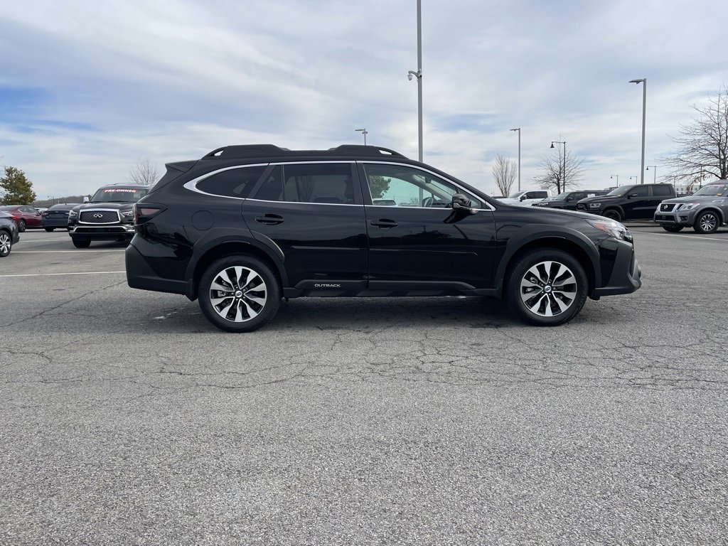 Used 2025 Subaru Outback Limited XT w/ Popular Package #2 image 9