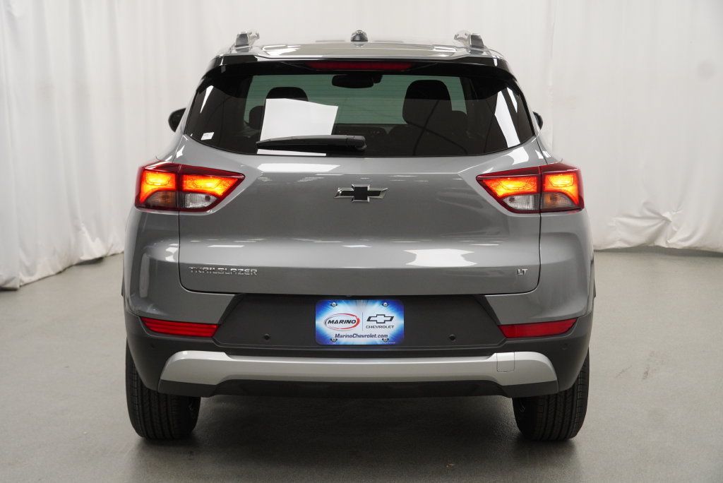 New 2026 Chevrolet TrailBlazer LT w/ Convenience Package FWD image 14