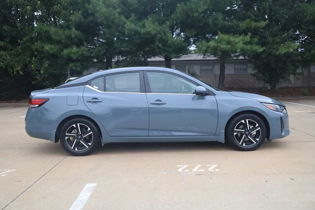 Used 2024 Nissan Sentra SV FWD image 5