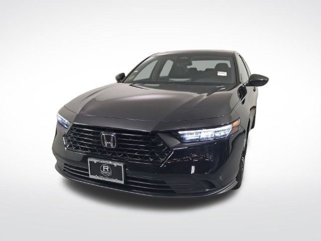 Used 2025 Honda Accord Sport image 26