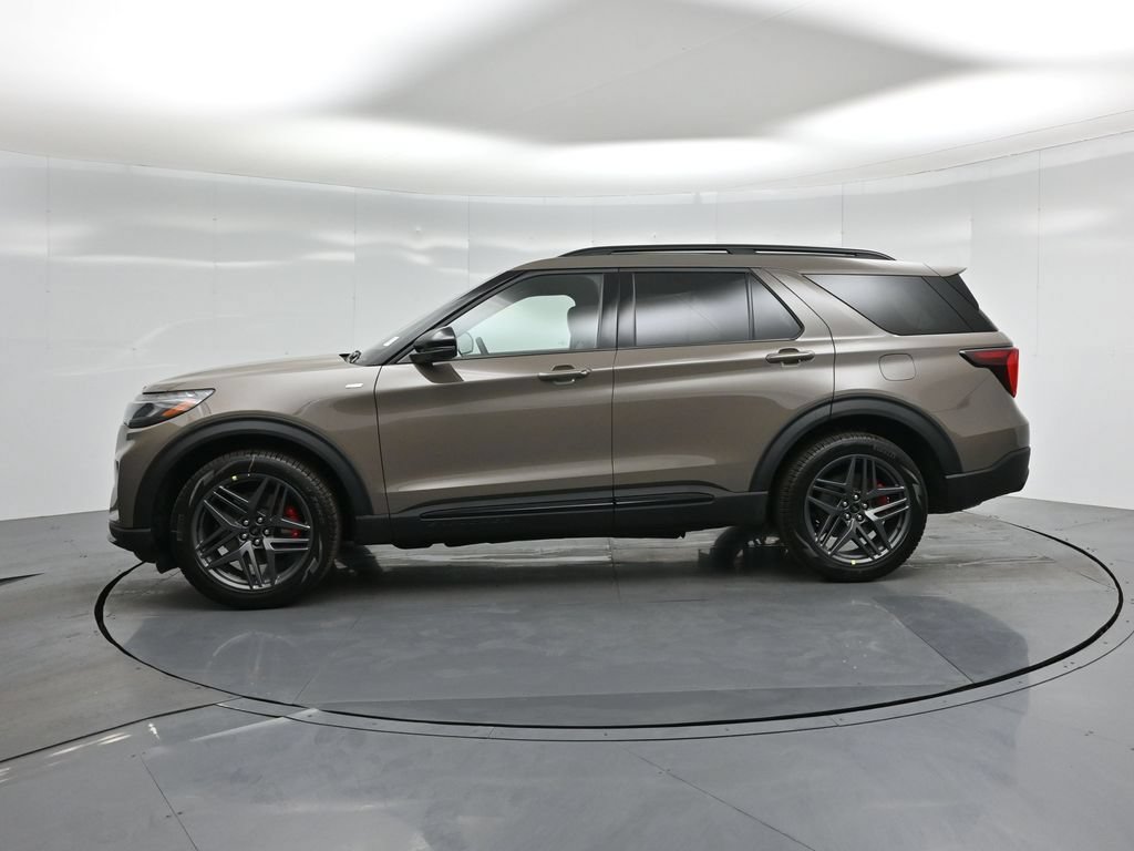 New 2026 Ford Explorer ST-Line w/ ST-Line Street Pack RWD image 33