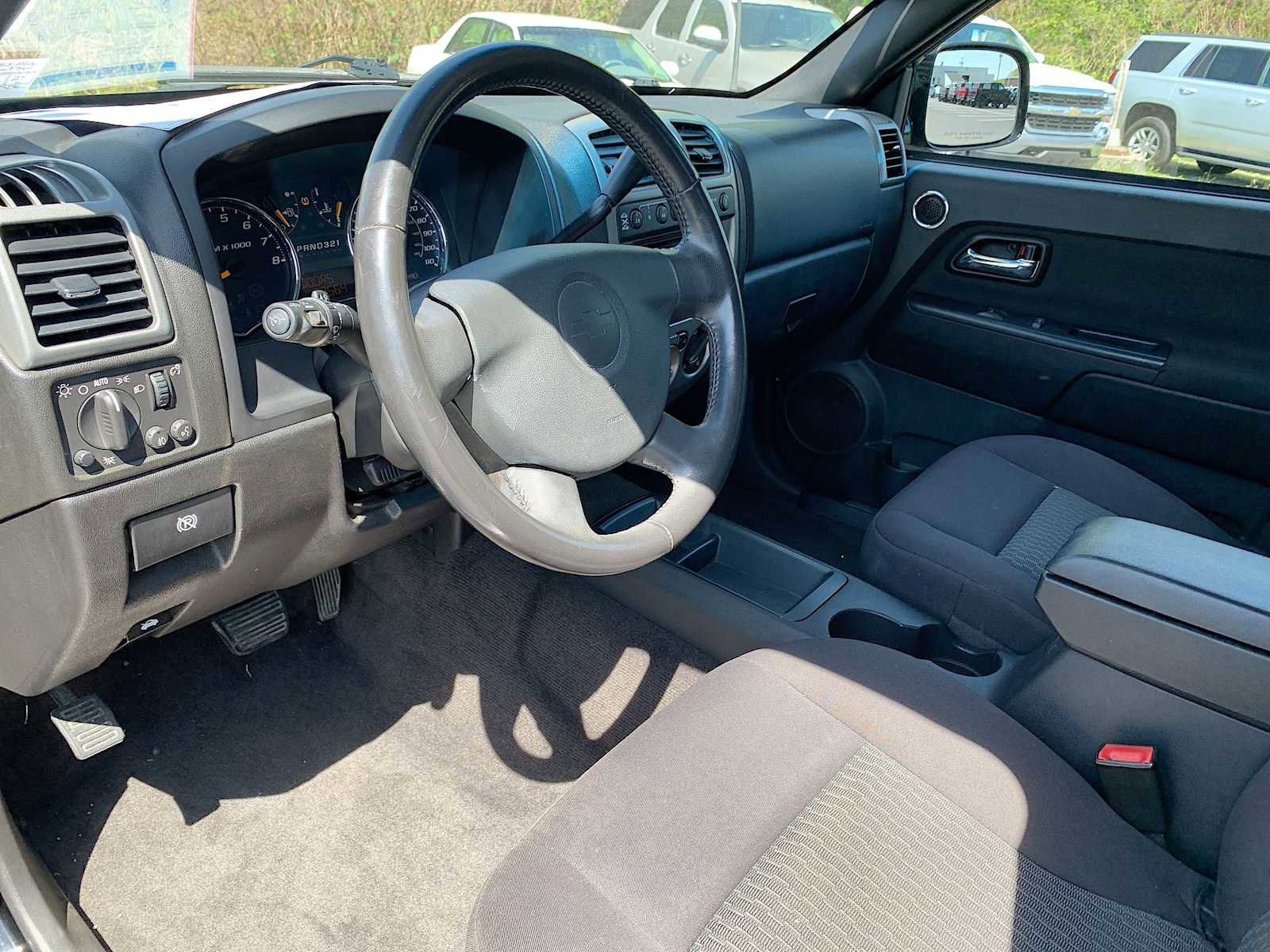 Used 2012 Chevrolet Colorado LT AWD/4WD image 10