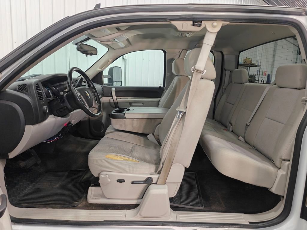Used 2011 Chevrolet Silverado 1500 LT w/ All-Star Edition AWD/4WD image 31