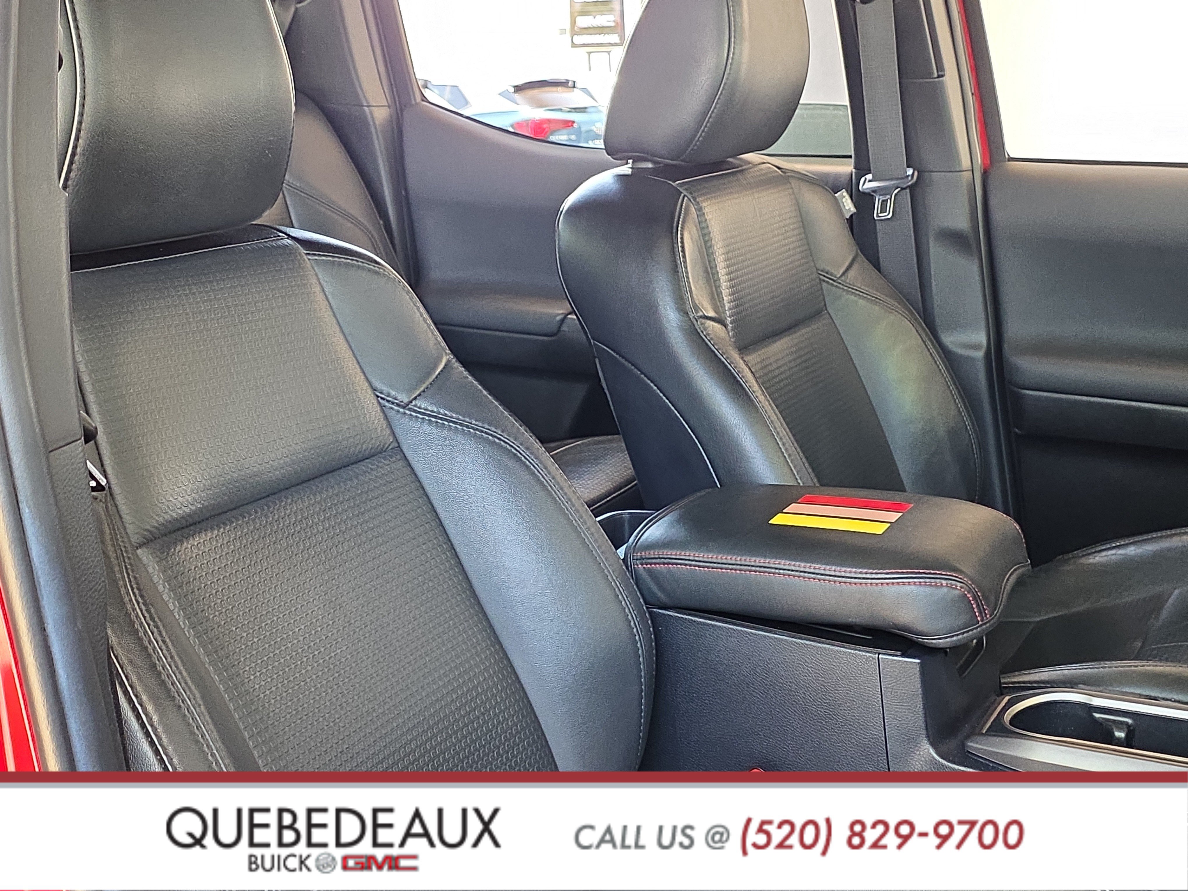Used 2022 Toyota Tacoma TRD Sport w/ TRD Premium Sport Package AWD/4WD image 30
