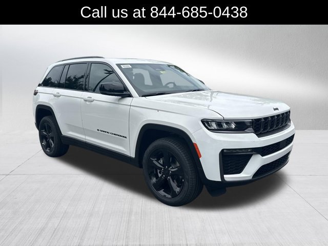 New 2026 Jeep Grand Cherokee Limited w/ Limited Altitude Package AWD/4WD image 3