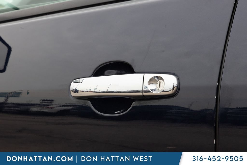 Used 2017 Chevrolet Traverse LS AWD/4WD image 29