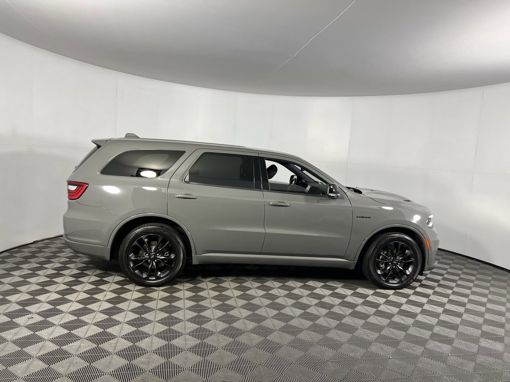 Used 2022 Dodge Durango R/T w/ Blacktop Package image 3