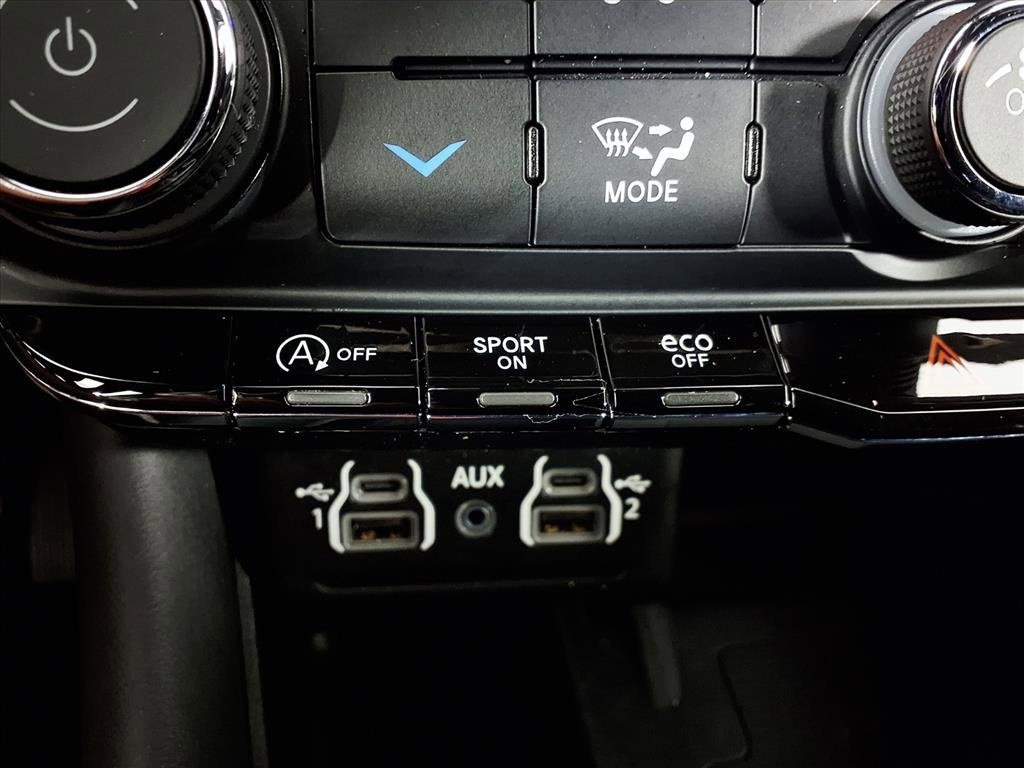 Used 2023 Dodge Durango Citadel image 20