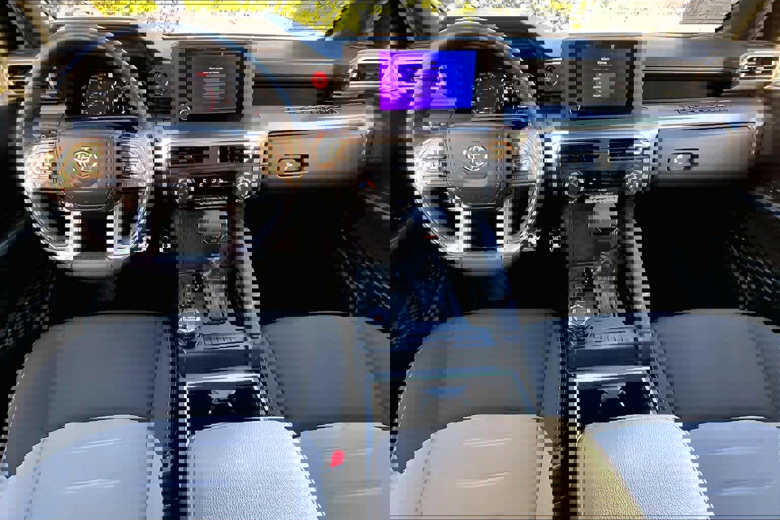 Used 2025 Toyota Tacoma TRD Sport image 14