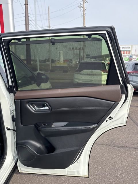 Certified 2023 Nissan Rogue SV w/ SV Premium B Package image 17