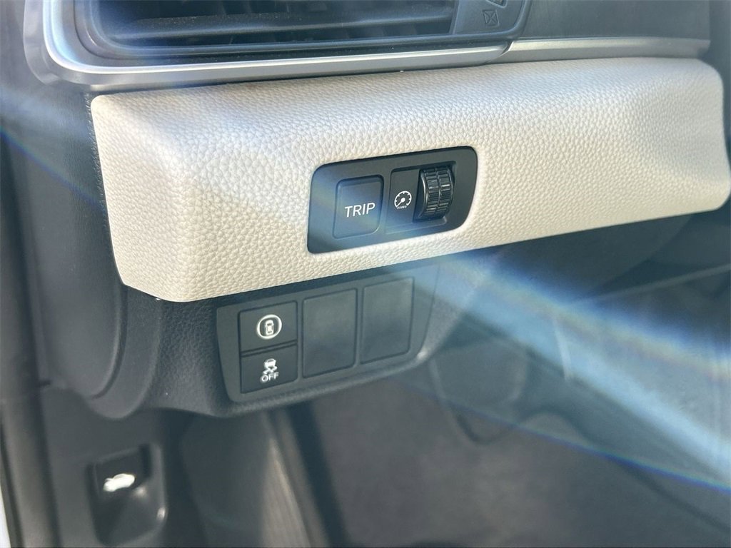 Used 2018 Honda Accord LX image 17