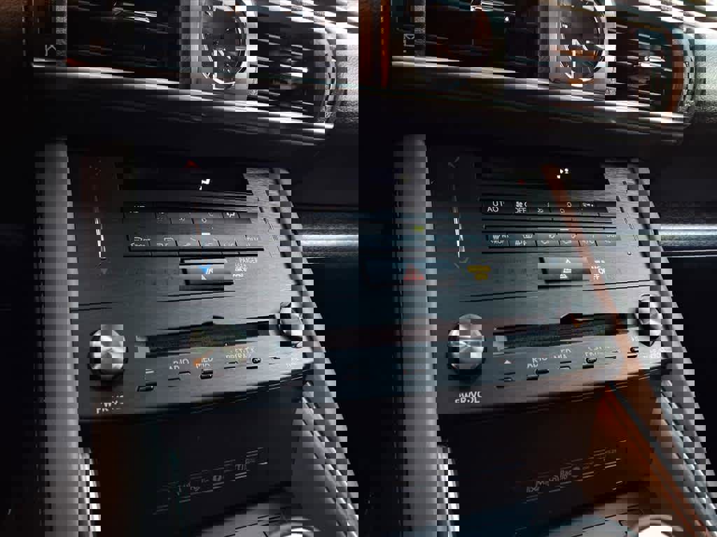 Used 2020 Lexus IS 300 F Sport image 15