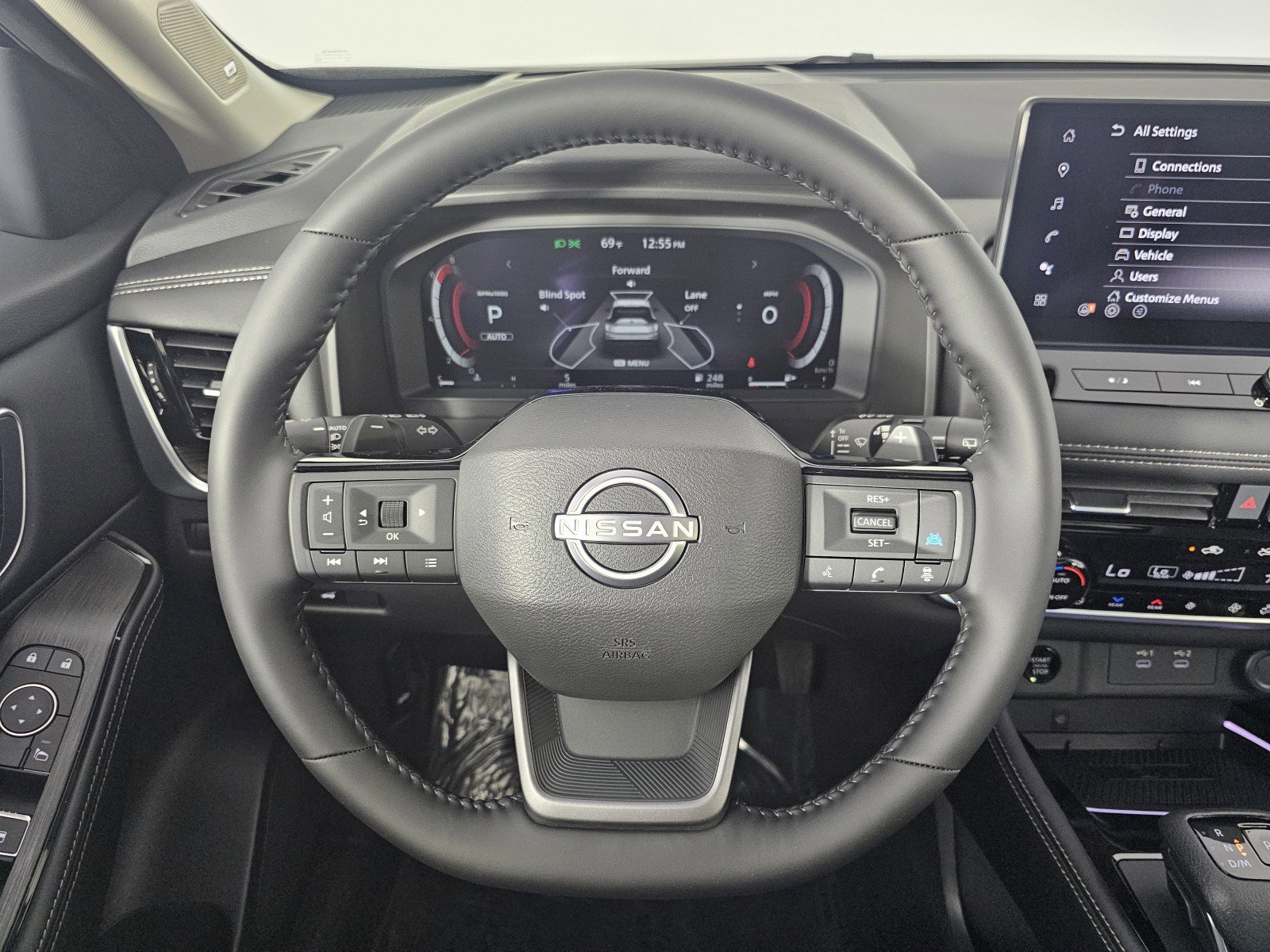 New 2026 Nissan Rogue Platinum image 27