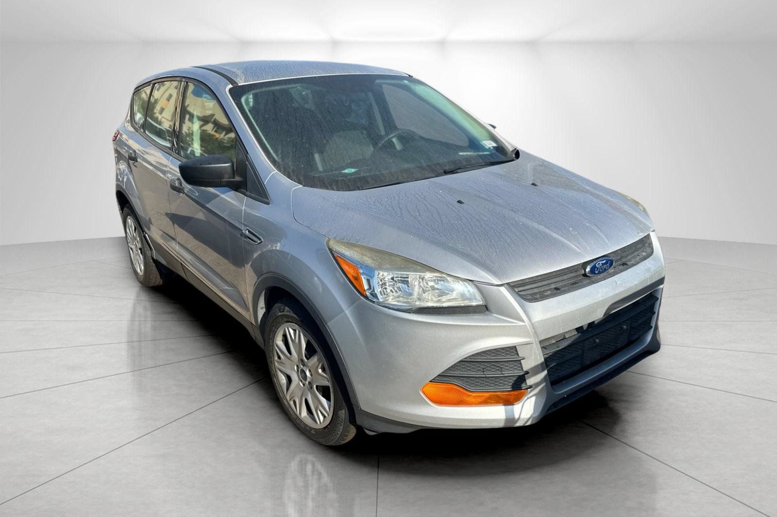 Used 2015 Ford Escape S FWD image 1