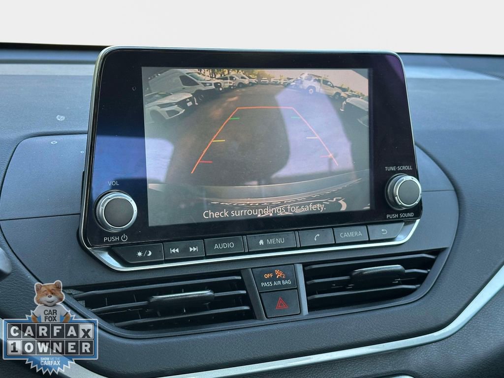 Used 2025 Nissan Altima 2.5 S FWD image 29