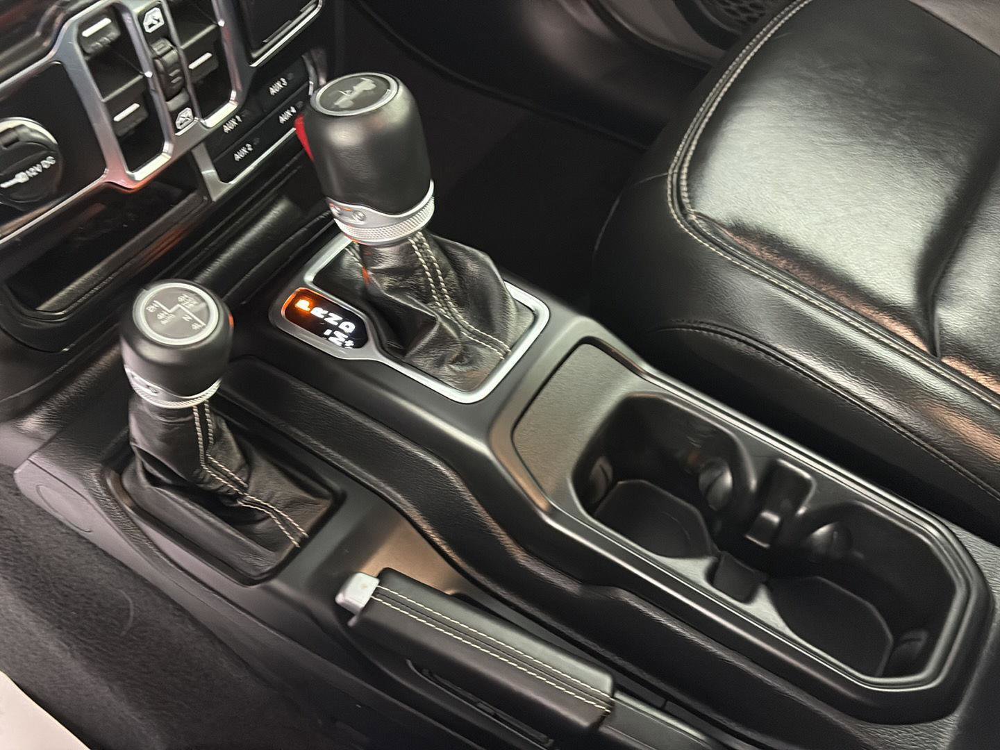 Used 2023 Jeep Wrangler Sahara w/ Cold Weather Group image 41