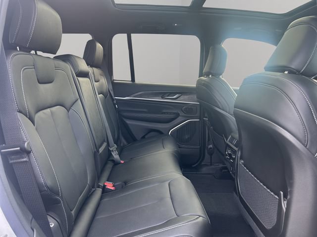 New 2026 Jeep Grand Cherokee Limited AWD/4WD image 23