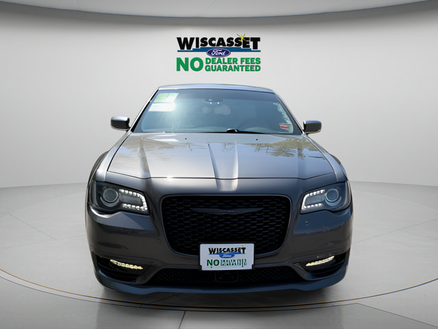 Used 2023 Chrysler 300 Touring L w/ Popular Equipment Group AWD/4WD image 10