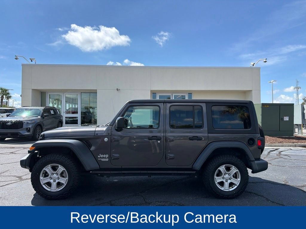 Used 2020 Jeep Wrangler Unlimited Sport AWD/4WD image 3