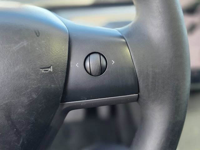 Used 2018 Tesla Model 3 Long Range image 20
