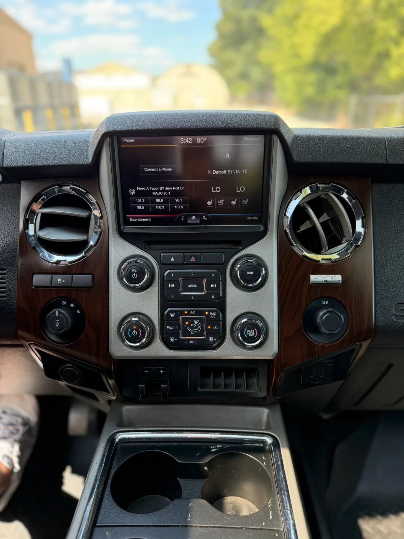 Used 2013 Ford F350 Lariat w/ Lariat Ultimate Pkg AWD/4WD image 14