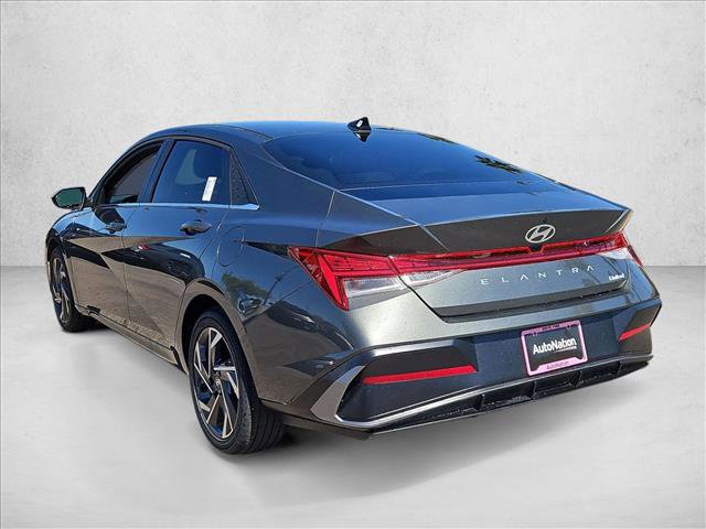 New 2026 Hyundai Elantra Limited image 9