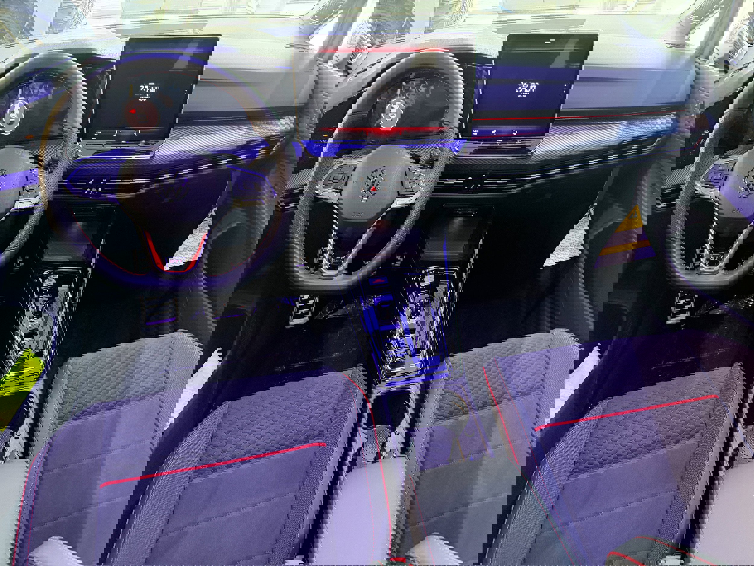 New 2026 Volkswagen GTI SE image 10