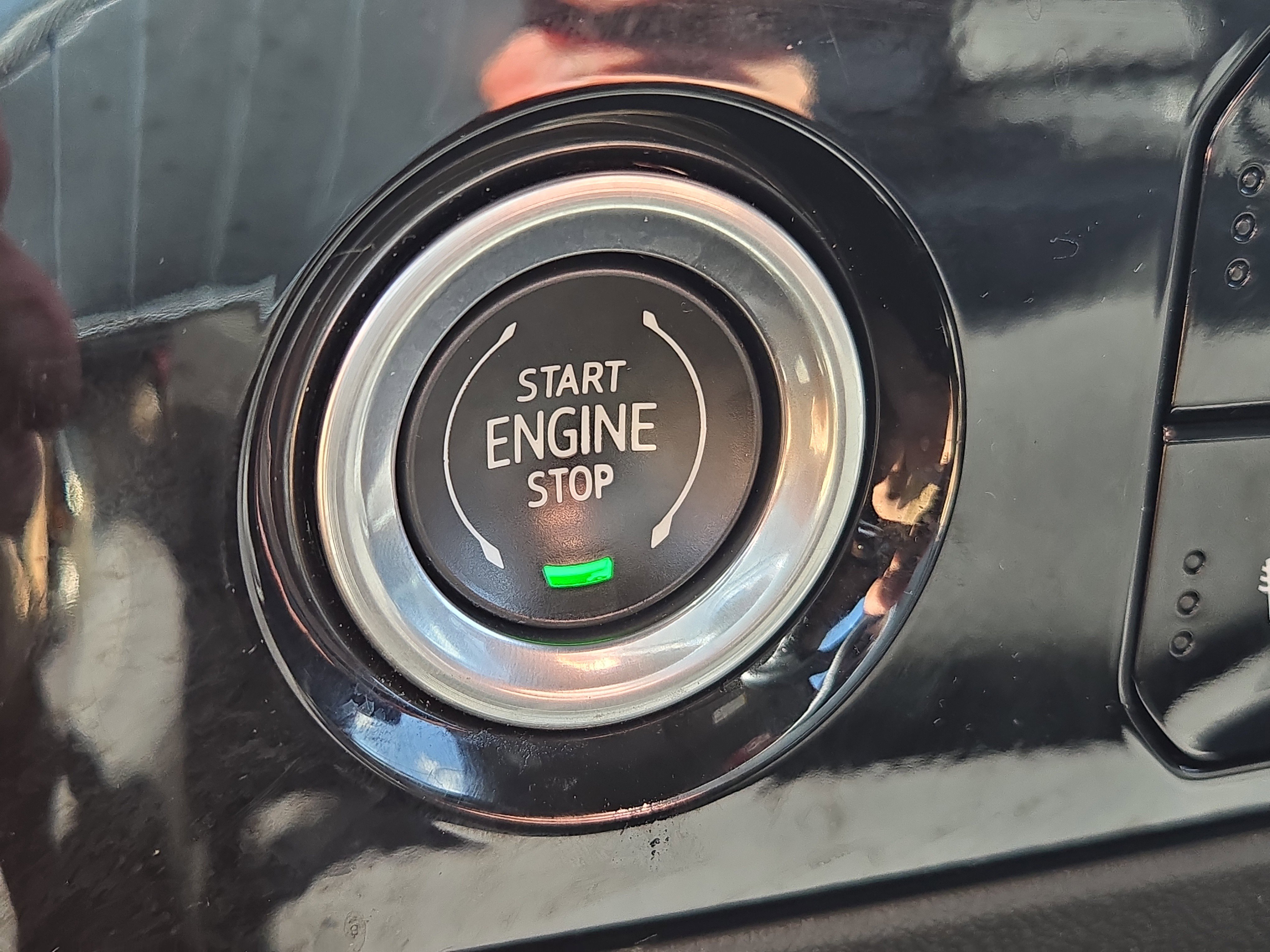 Used 2023 Chevrolet Silverado 1500 LT image 30