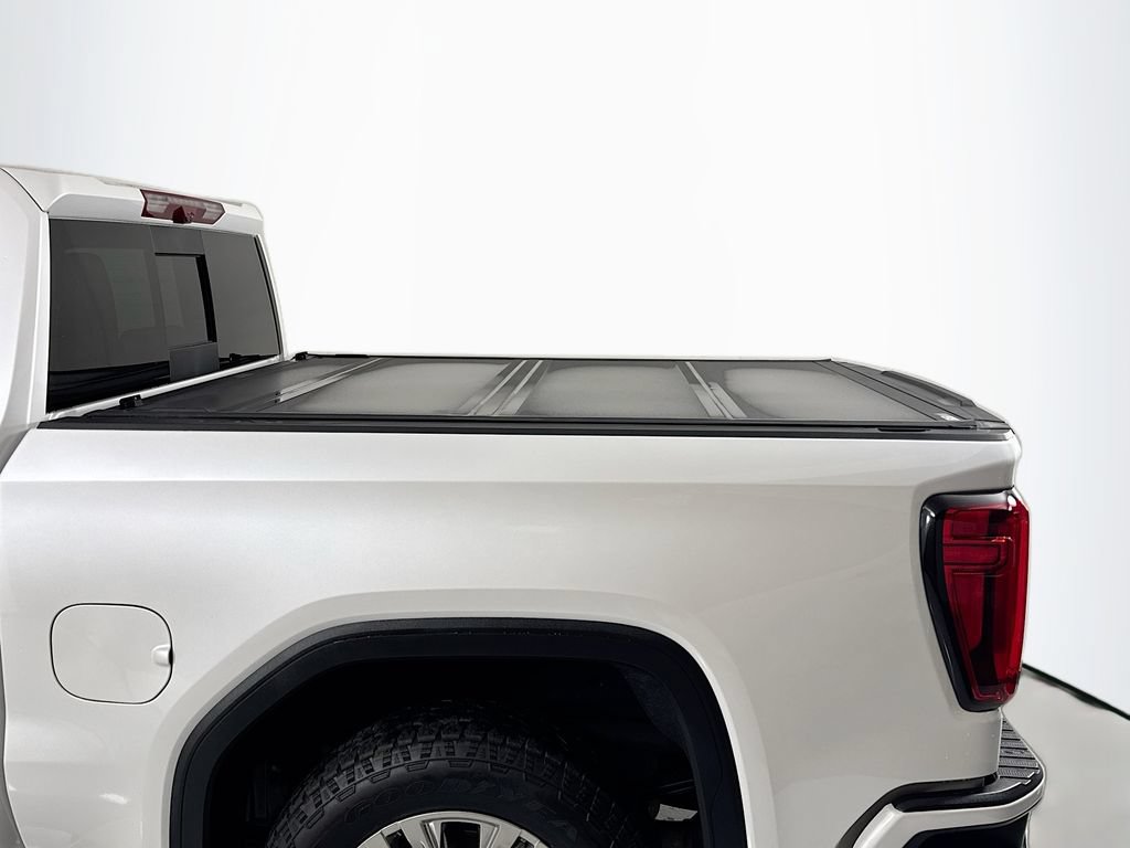Used 2023 GMC Sierra 1500 Denali w/ Technology Package AWD/4WD image 8