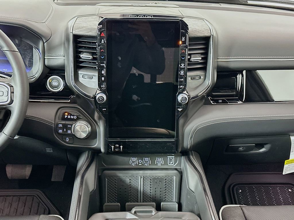 New 2026 RAM 1500 Limited AWD/4WD image 18