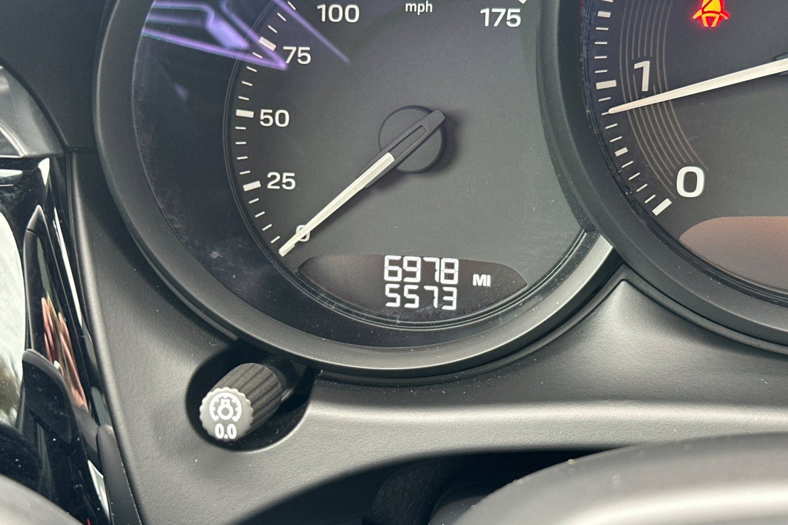 Used 2025 Porsche Macan image 26