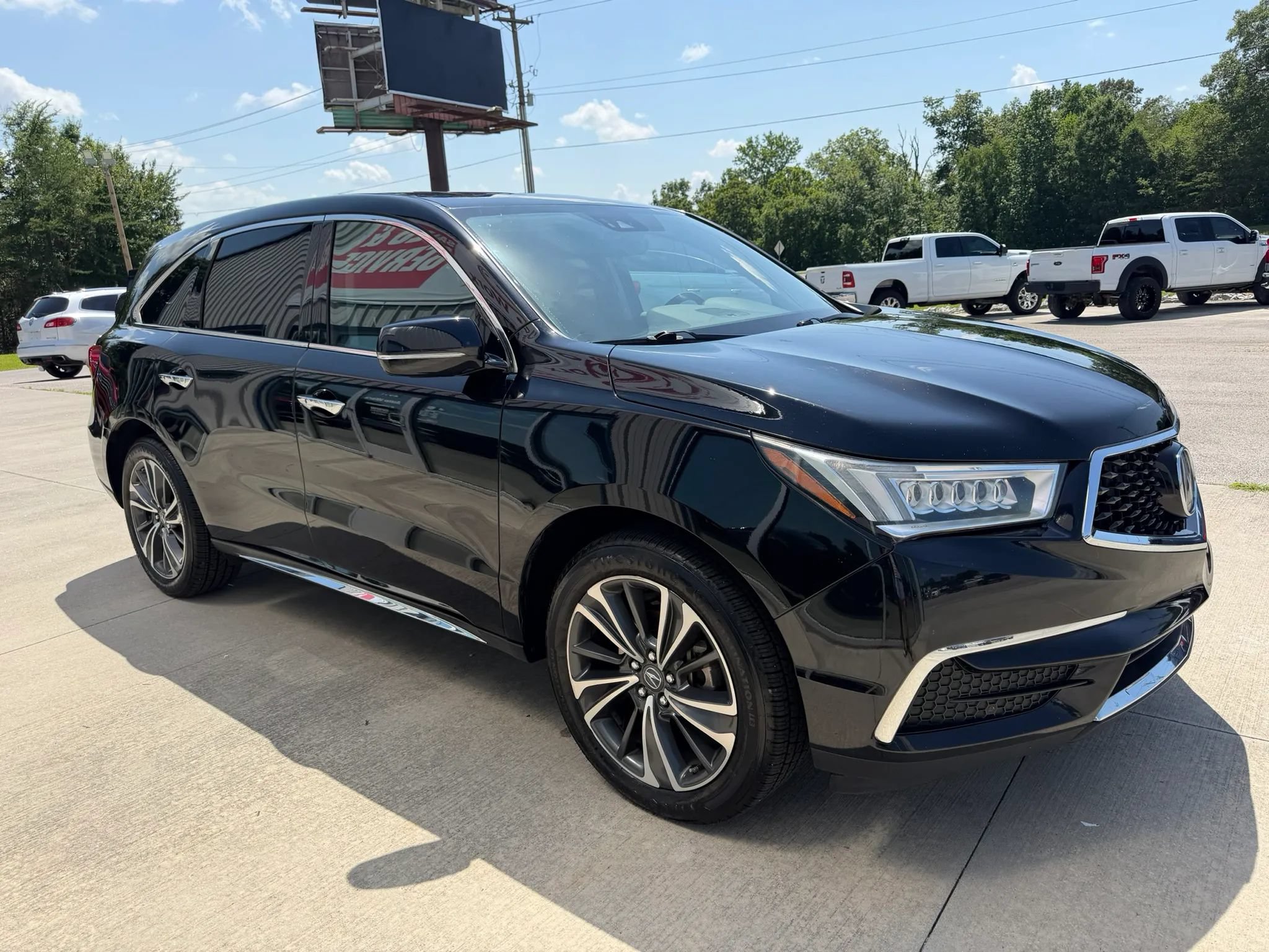 Used 2020 Acura MDX w/ Technology Package AWD/4WD image 23
