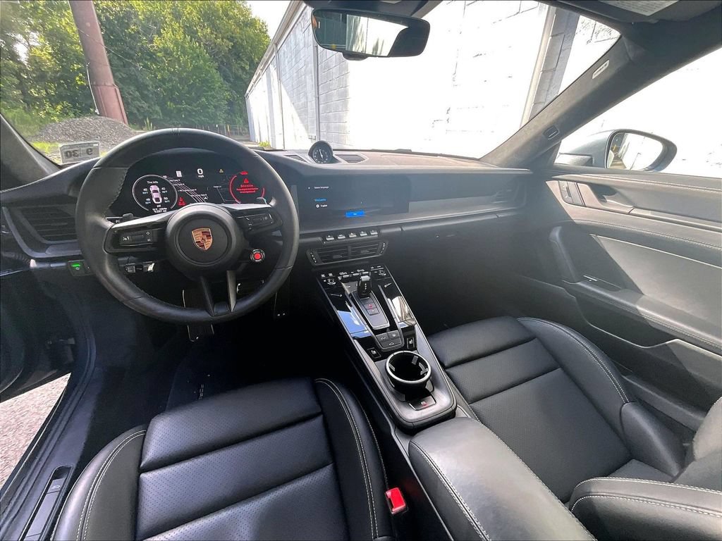 Certified 2026 Porsche 911 Carrera GTS RWD image 18