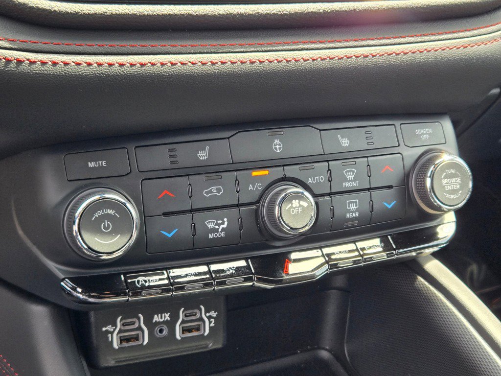 Used 2026 Dodge Durango GT AWD/4WD image 29