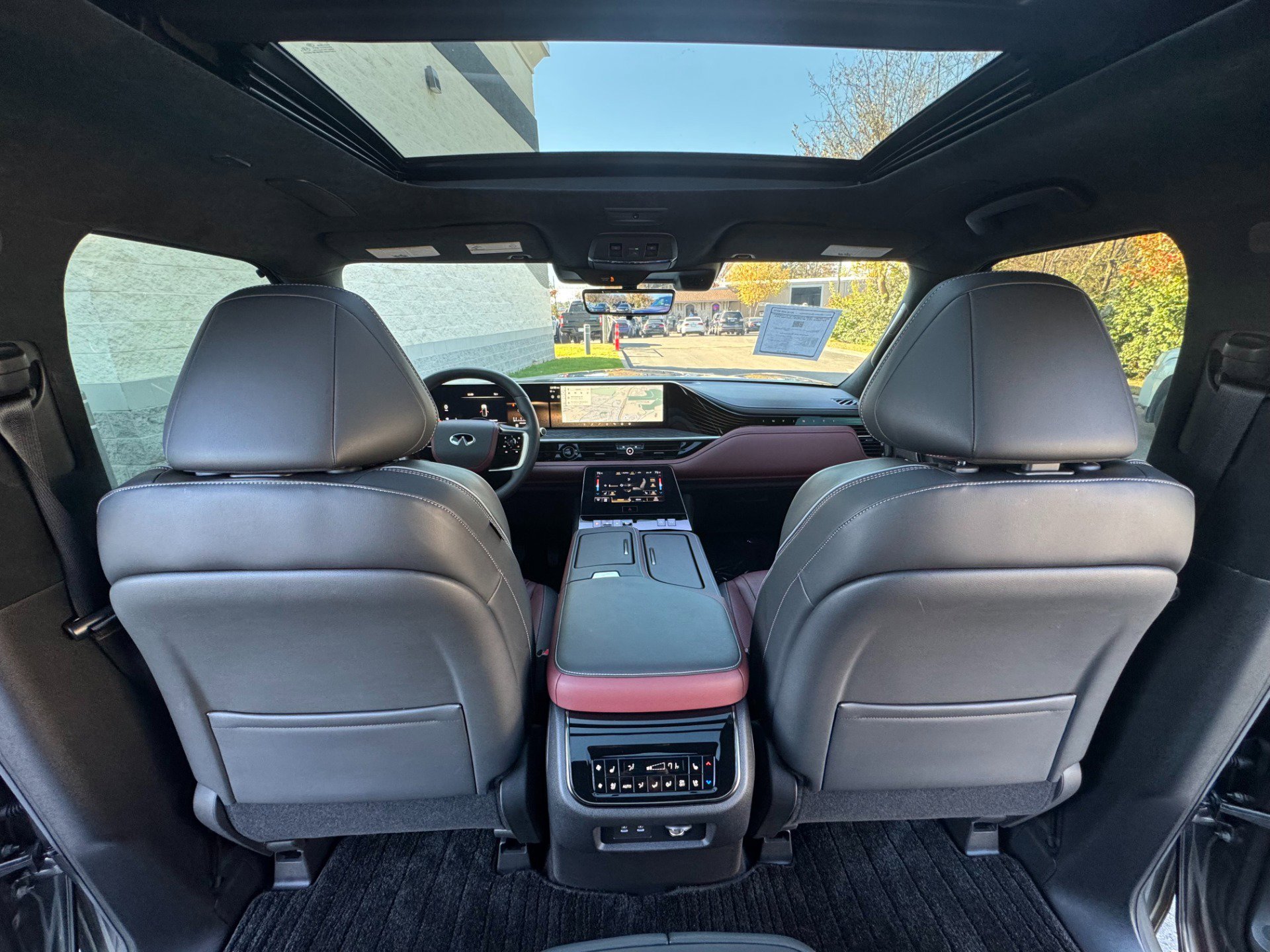 Used 2025 INFINITI QX80 Autograph w/ Autograph Exterior Package image 71